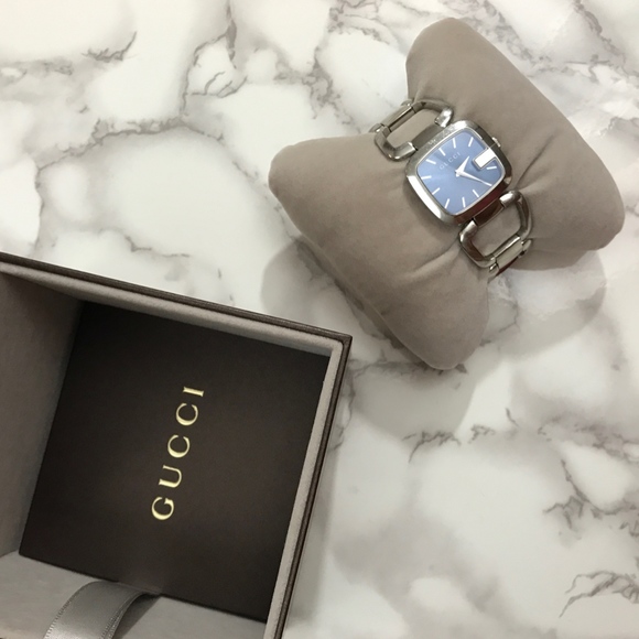 Gucci G Series Ladies Watch - Picture 1 of 6